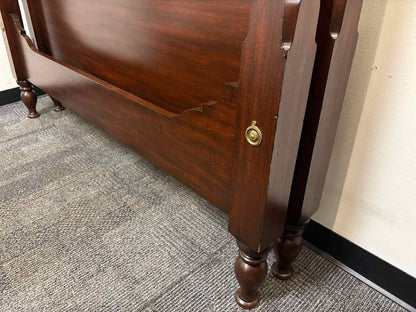 Ethan Allen Mahogany 4-Poster Queen Bed