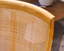 Villa & House Chairs