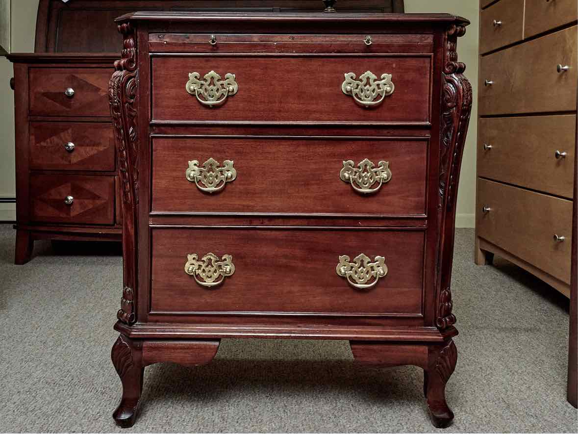 Pair of Mahogany Chippendale Style 3 Drawer Nightstands