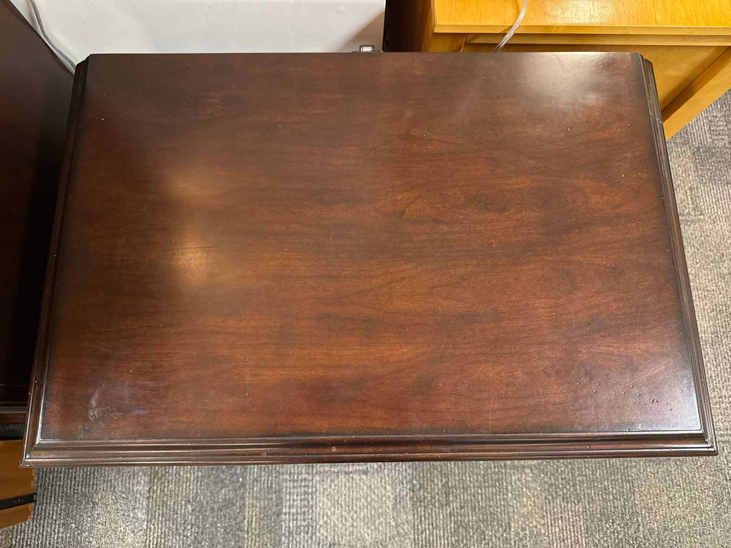 Michael Ashton 3-Drawer Nightstand