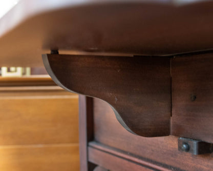 Henkel Harris Pembroke 2-Drawer Mahogany Dropleaf Side Table