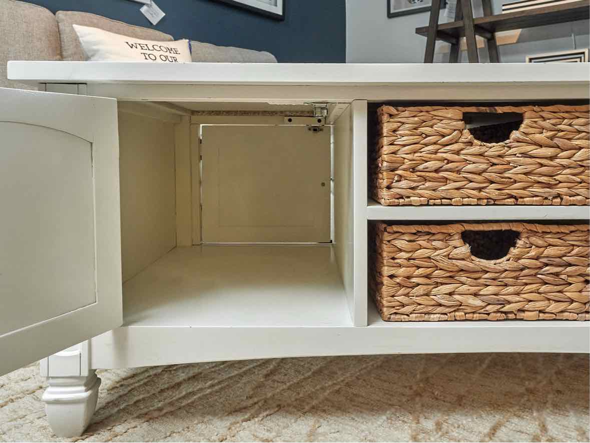 White Finish Plank Top 4 Door 2 Basket Shelf Cocktail Table