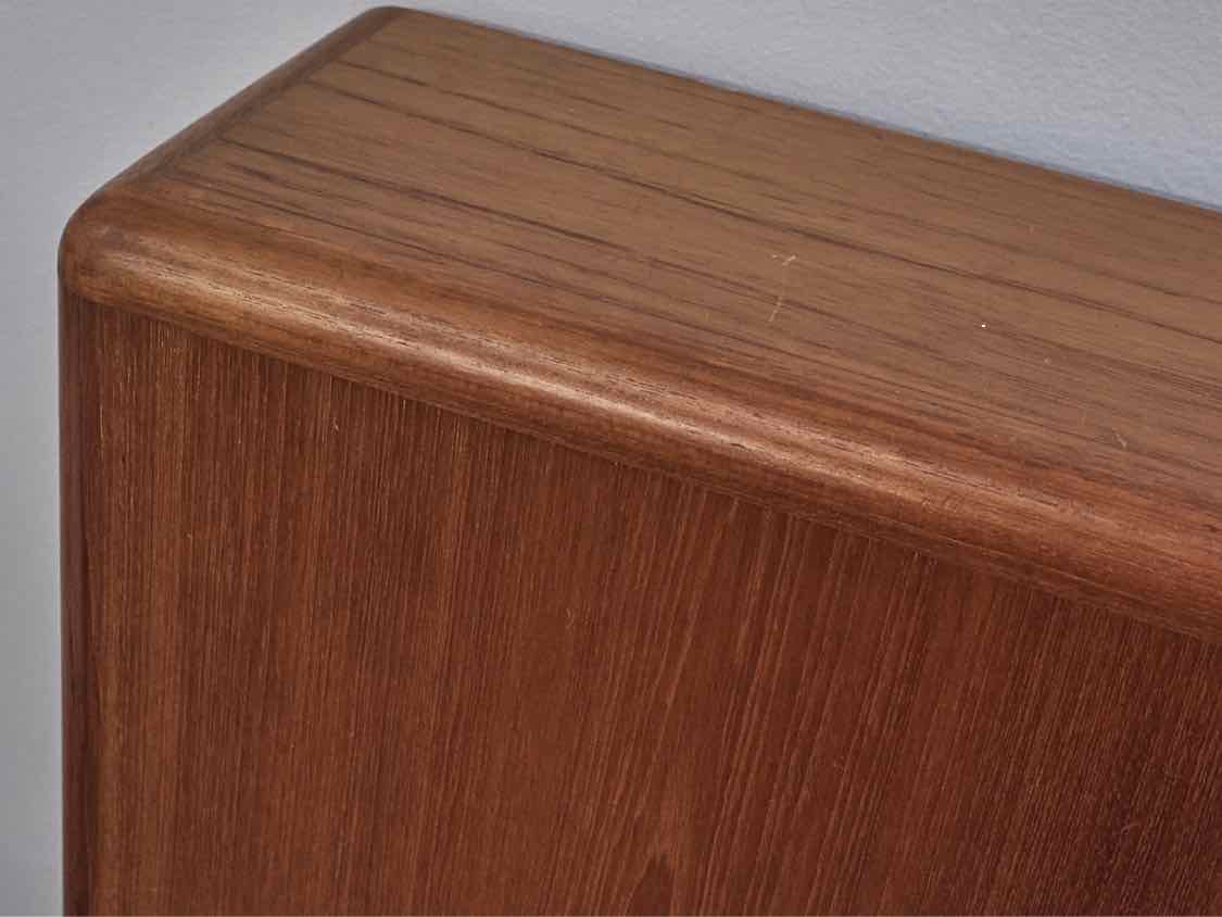 Mid-Century Modern Style Queen Bed in Teak