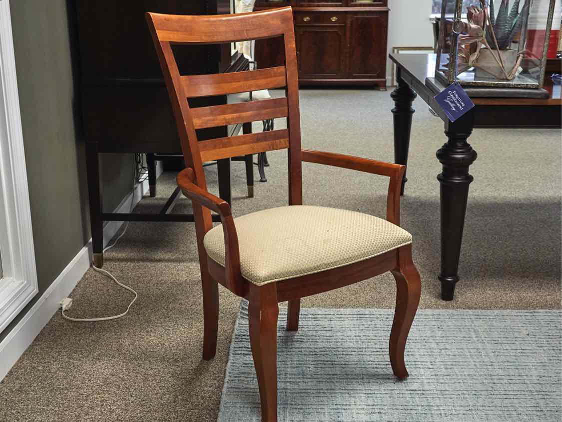 Stanley Expanding Dining Table & Set of 6 Chairs in Cherry