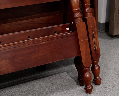 Queen Four Poster Pinapple Bed Frame