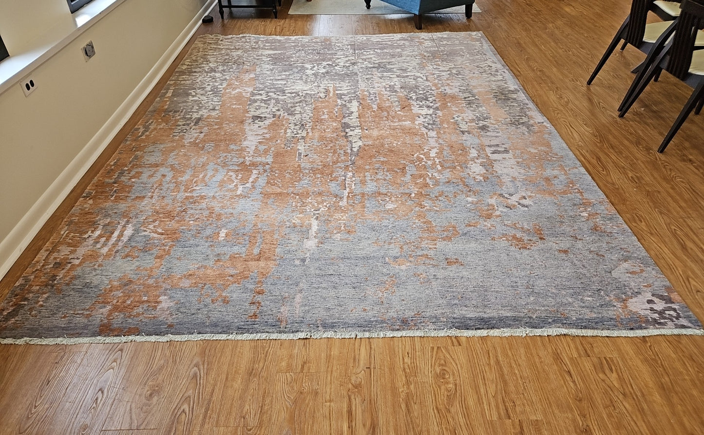 Yayla 8 x 10 Area Rug