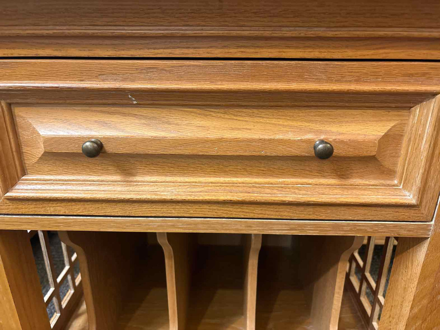 Thomasville 'Readers' Washed Oak Nightstand