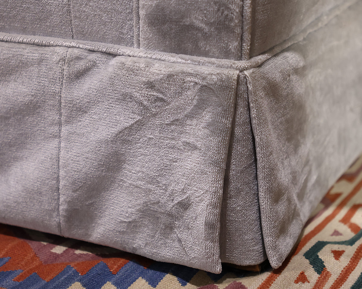 Skirted Rolled Arm Chaise