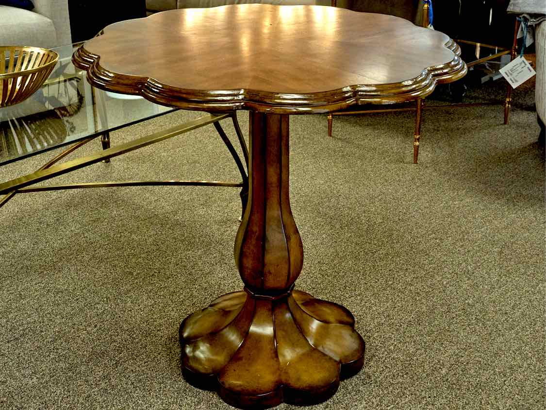 Scalloped Edge Pedestal Table