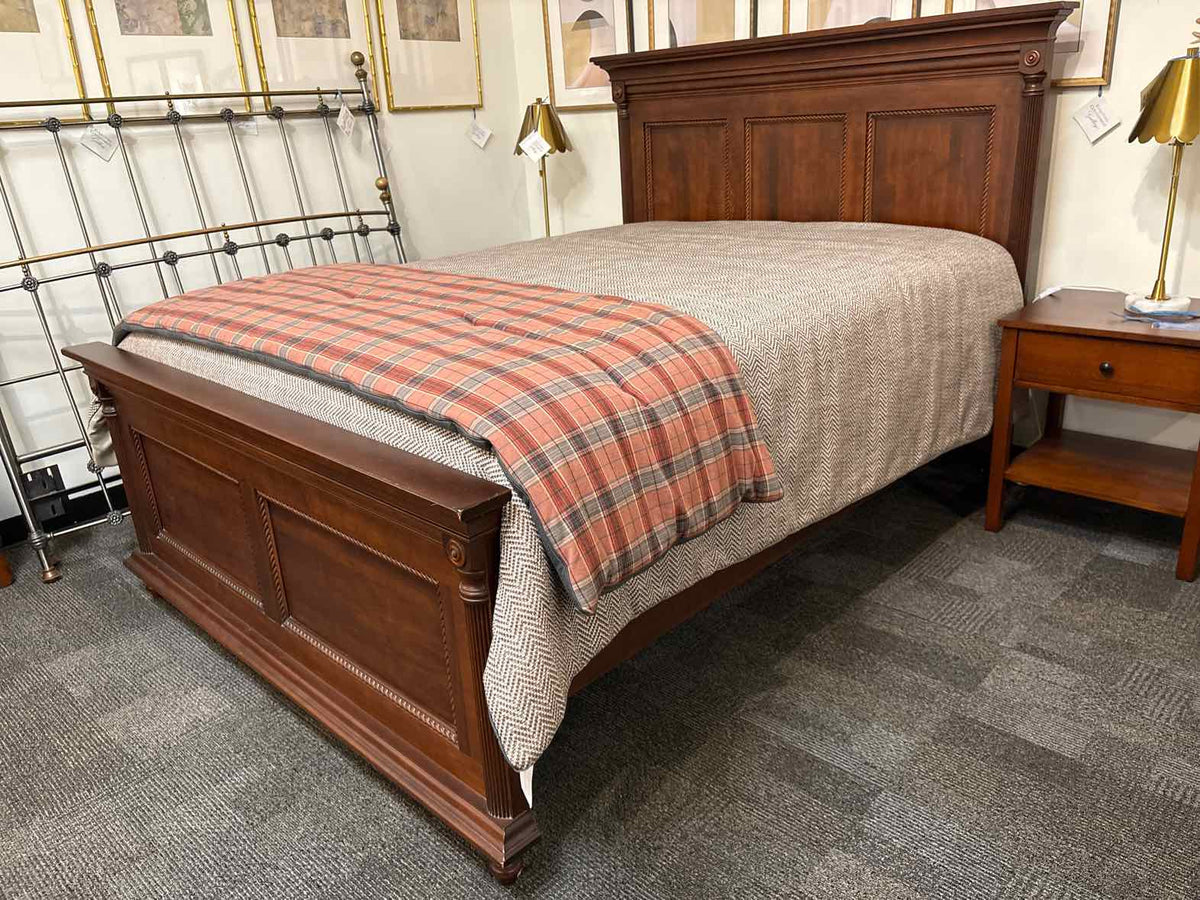 Durham Furniture Solid Maple Queen Panel  Bed