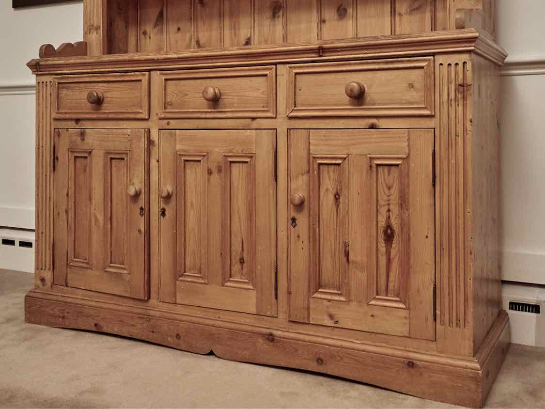 Dillon & Co.English Pine Open Hutch with 2 Shelves  & Fluted Sides