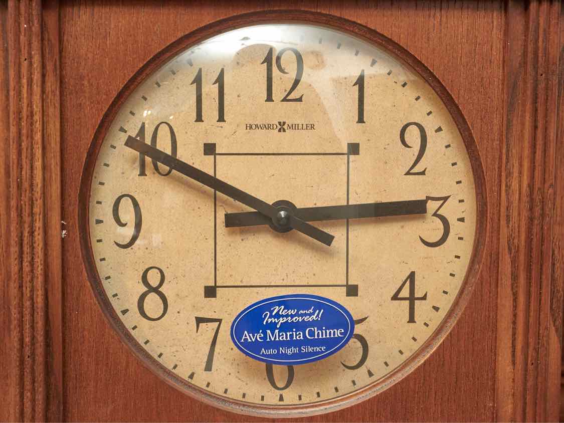 Howard Miller  Arts & Crafts Dark Stain Oak Clock