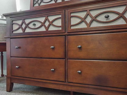 King Size Cherry Stain Bedroom Set