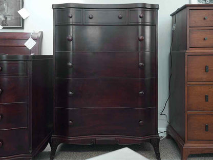 Mahogany Serpentine 5 Drawer Chest