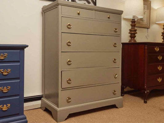'Beach Rock Gray' Finish 7 Drawer Chest