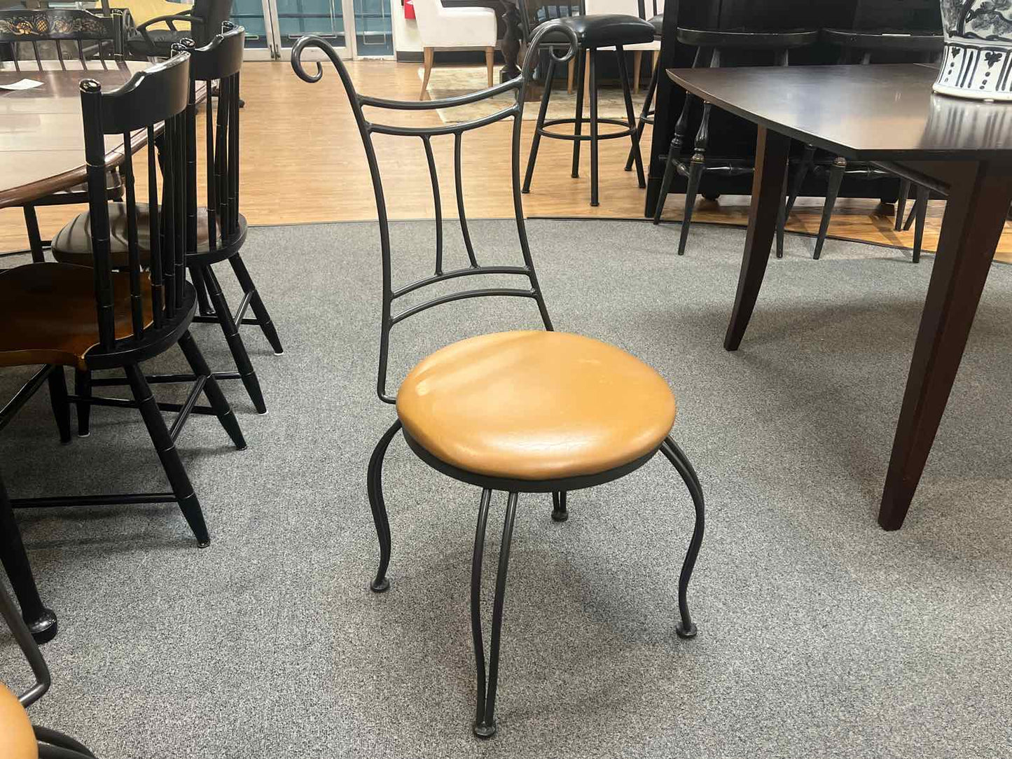 Stone County Ironworks Iron and Glass Dining Table w/ 4 Chairs