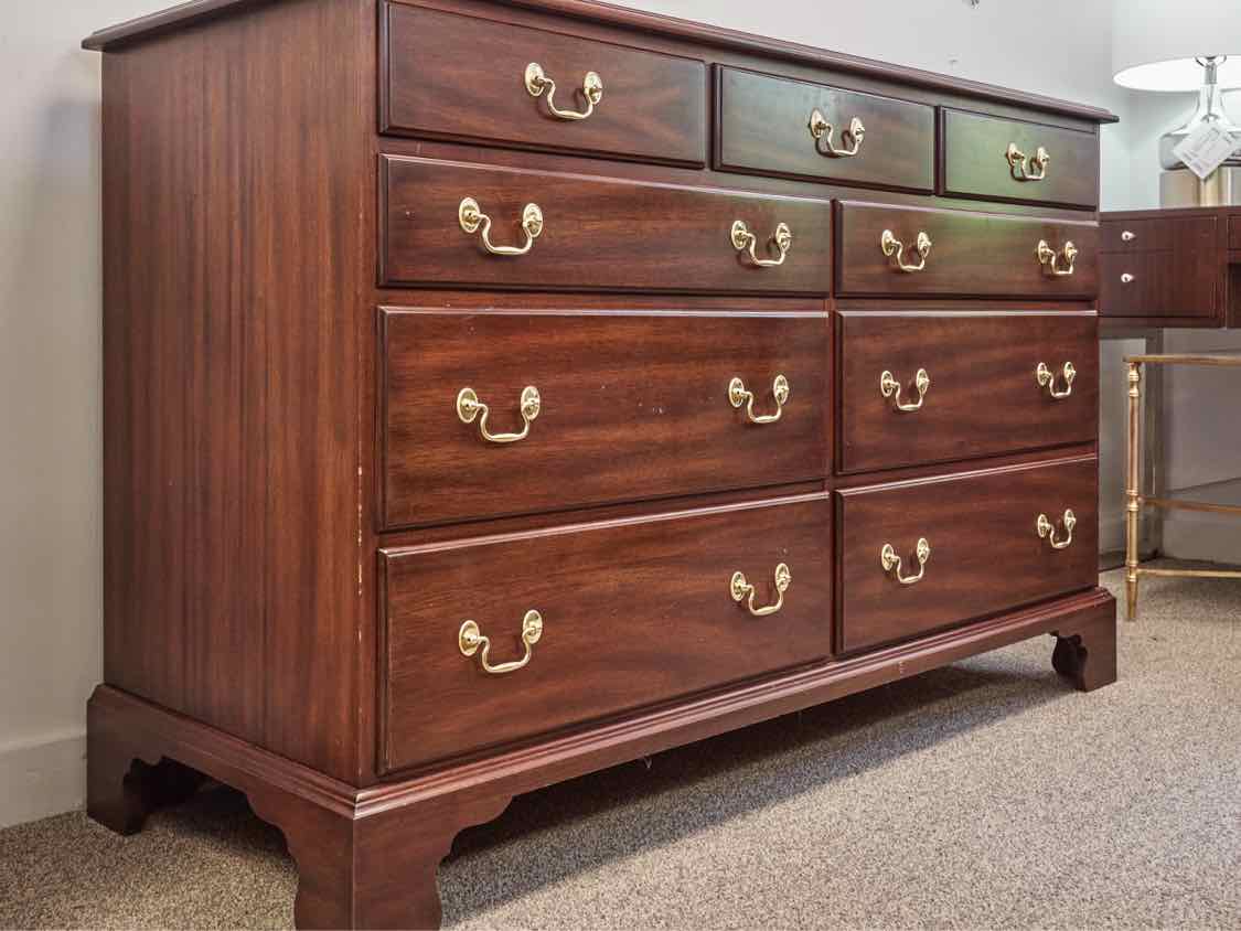 Henkel Harris Mahogany Nine Drawer Dresser