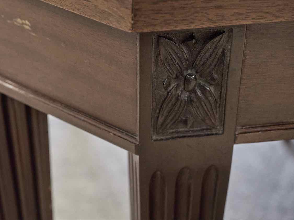 Grand Rapids Mahogany Dining Table & Set of Five Wheatsheaf Back Dining Chairs
