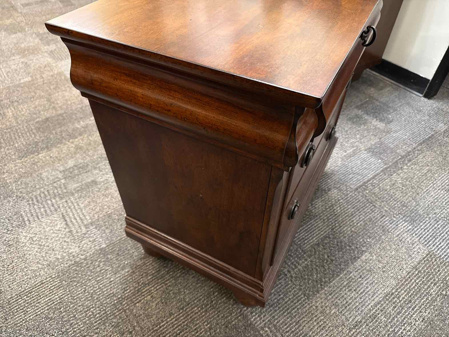 Liberty Furniture 'Rustic Traditions' Nightstand