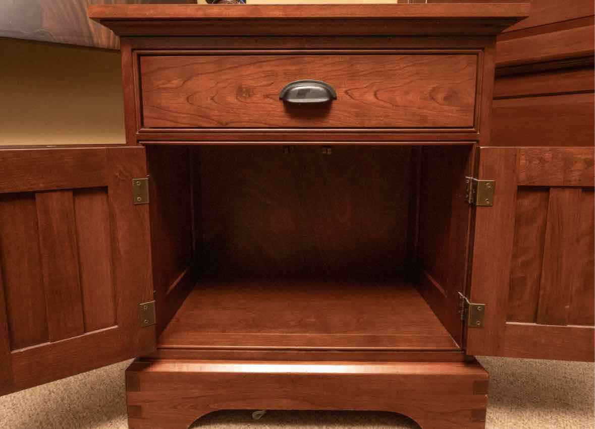 Chatham Furniture Pair of Mission Style Cherry Nightstands