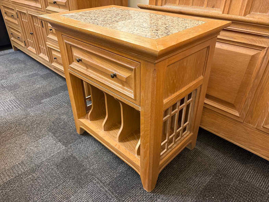 Thomasville 'Readers' Washed Oak Nightstand