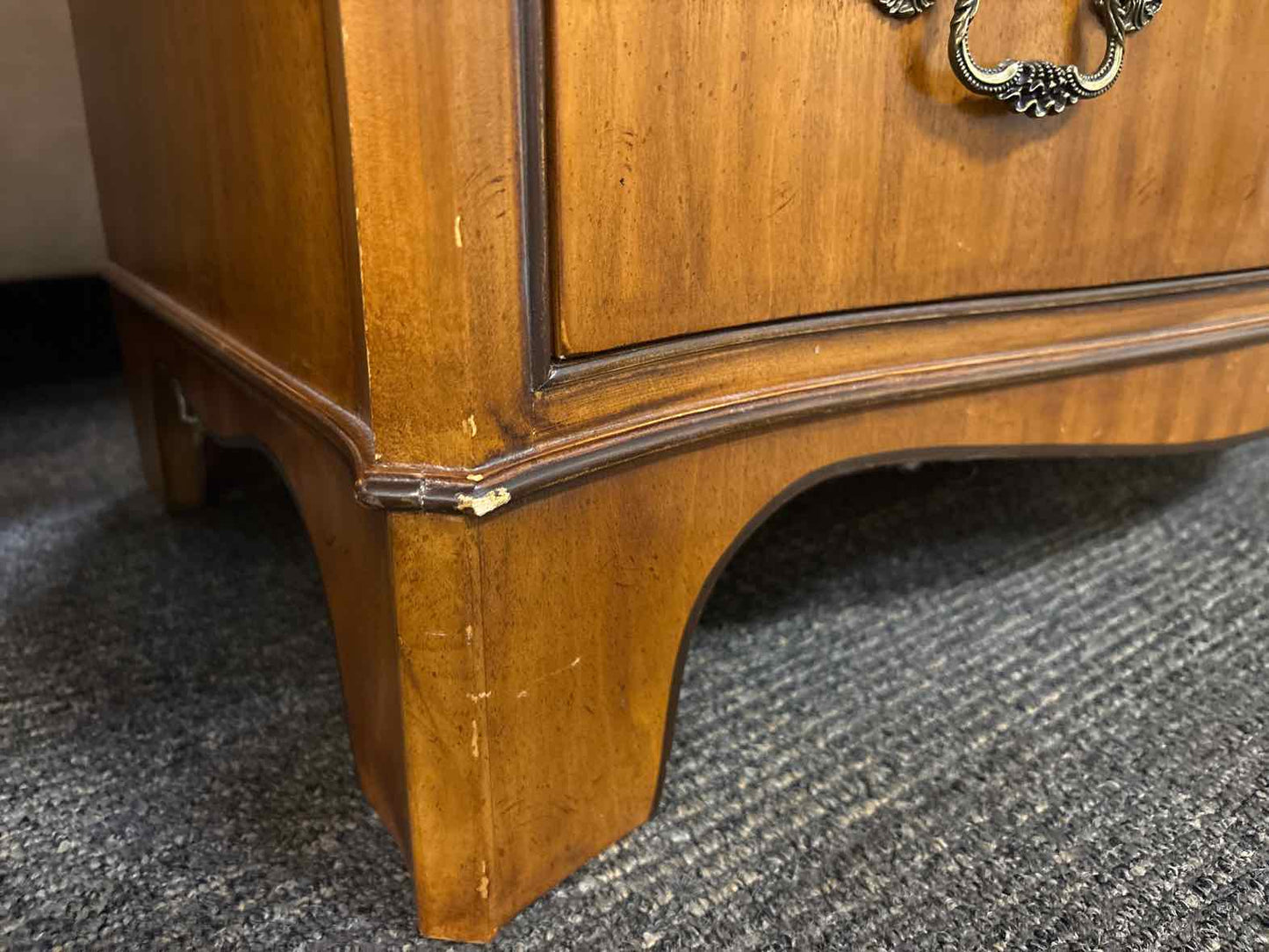 Drexel 'Devoncourt' Bachelor's Chest