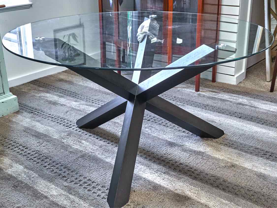 Round Glass Contemporary Dining Table