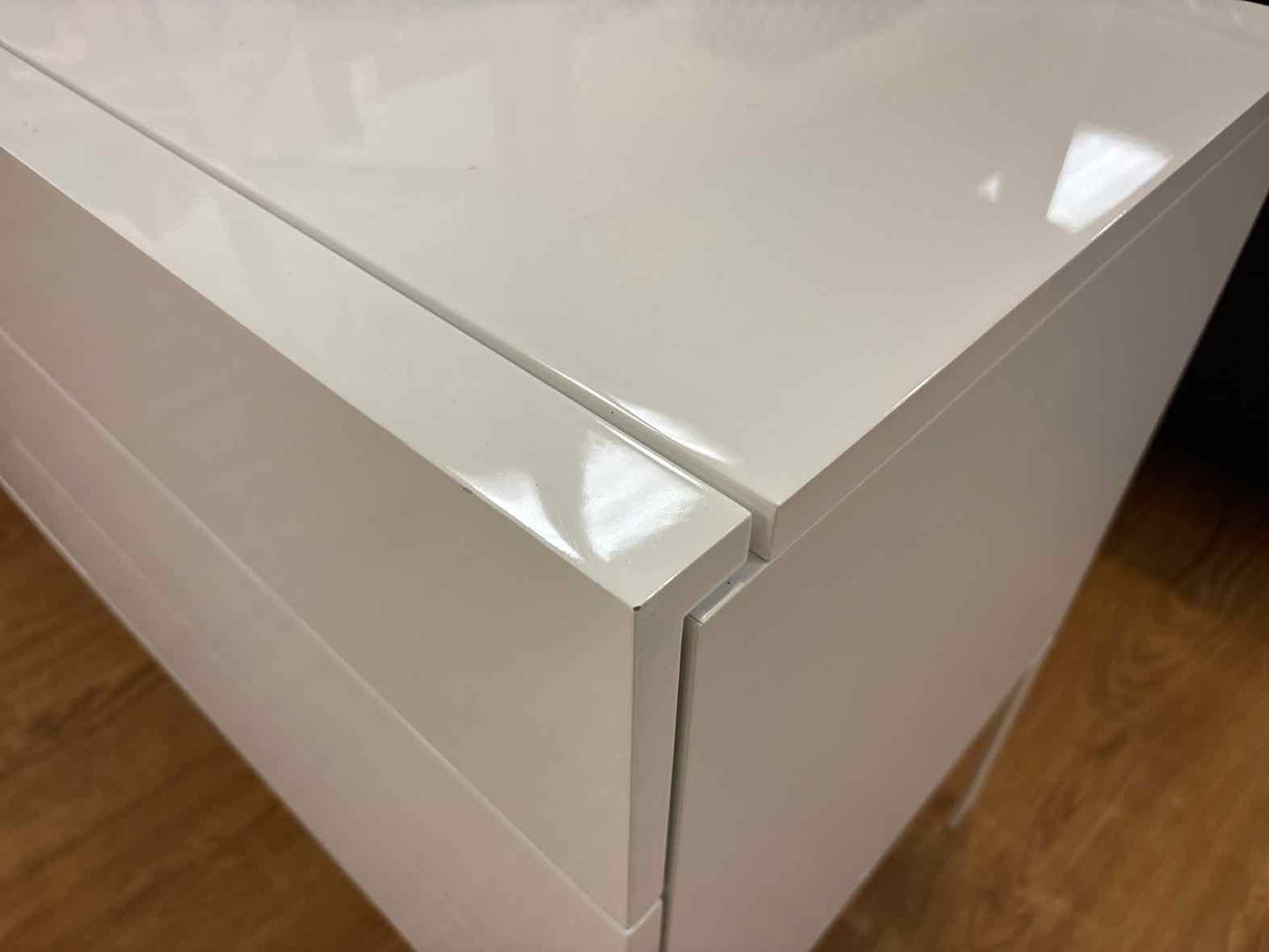 Contemporary White Lacquer Console