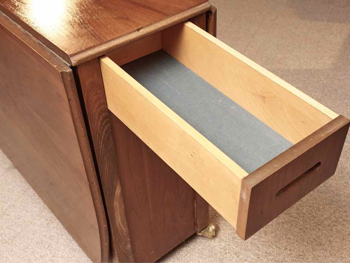Cherry Drop Leaf Table  On Casters & 4 Chairs