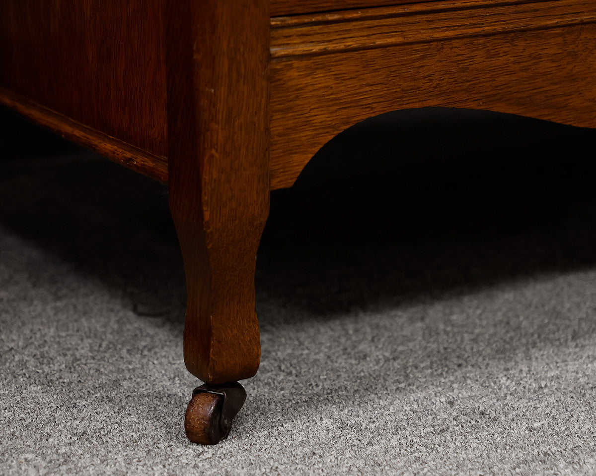 Antique Oak 4-Drawer Chest With Mirror