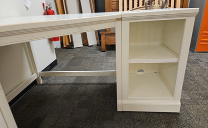 Pottery Barn 'Aubrey' Desk