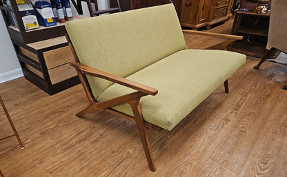 Crate & Barrel 'Cavett' Loveseat