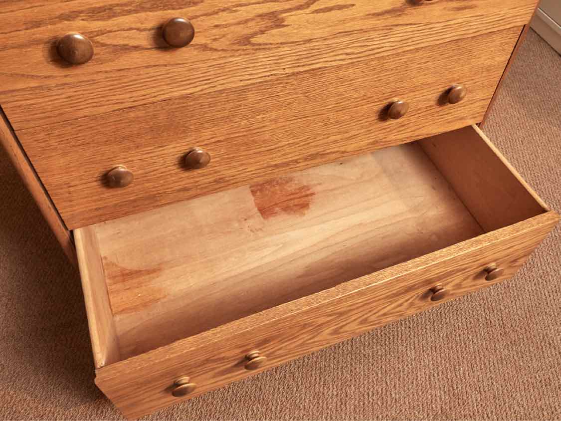 Oak 5 Drawer Chest with Double Wood Knobs