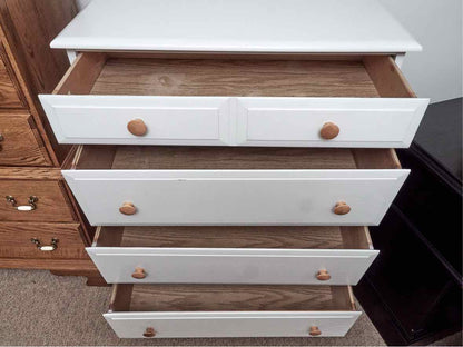 Wildwood White Finish 4 Drawer Chest