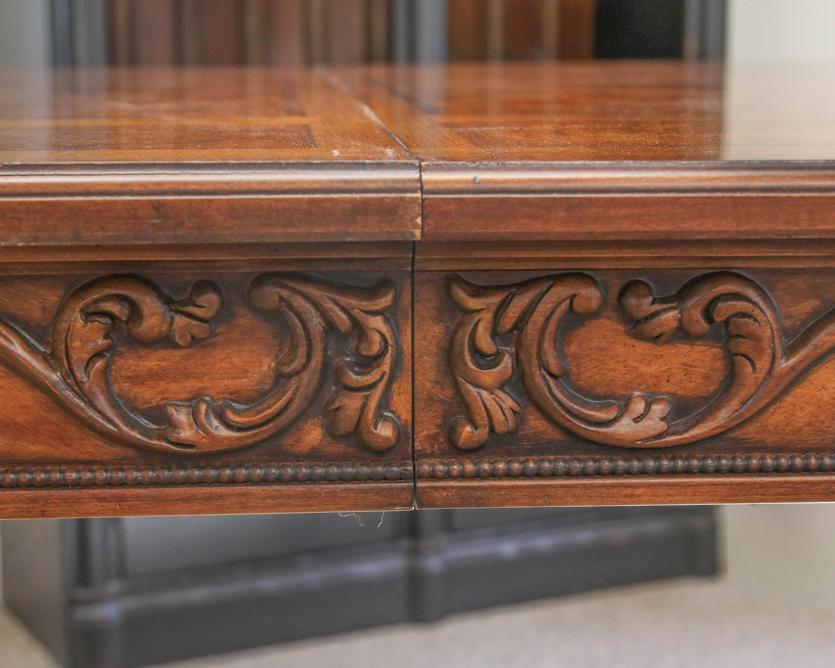 Henredon French Louis XVI Burl Walnut Dining Table W/ Oak Inlays  And 2 Leaves