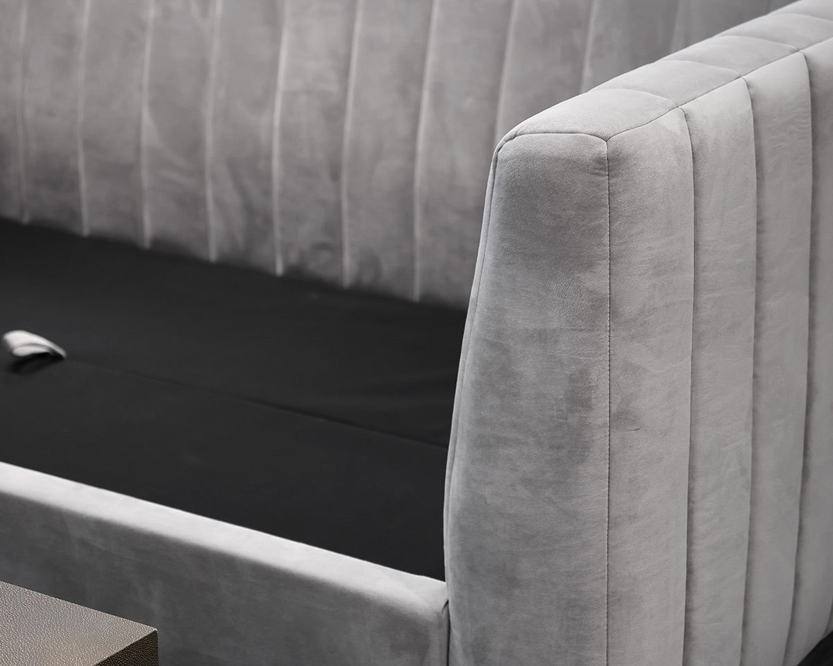 Pottery Barn Teen Velvet Daybed