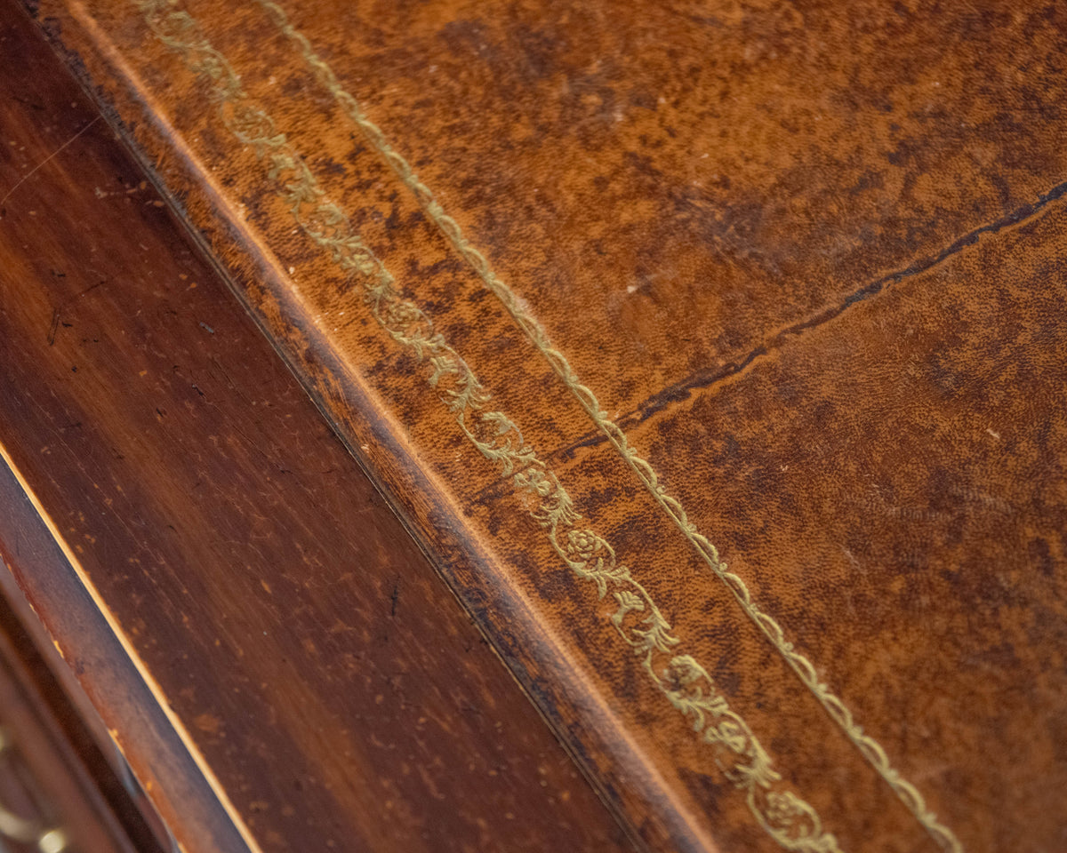 9 Drawer English Style Desk in Mahogany