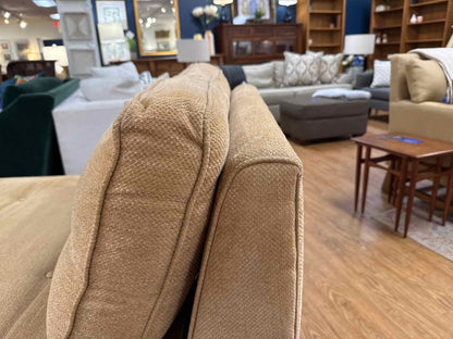 Tufted Chaise Lounge in Gold