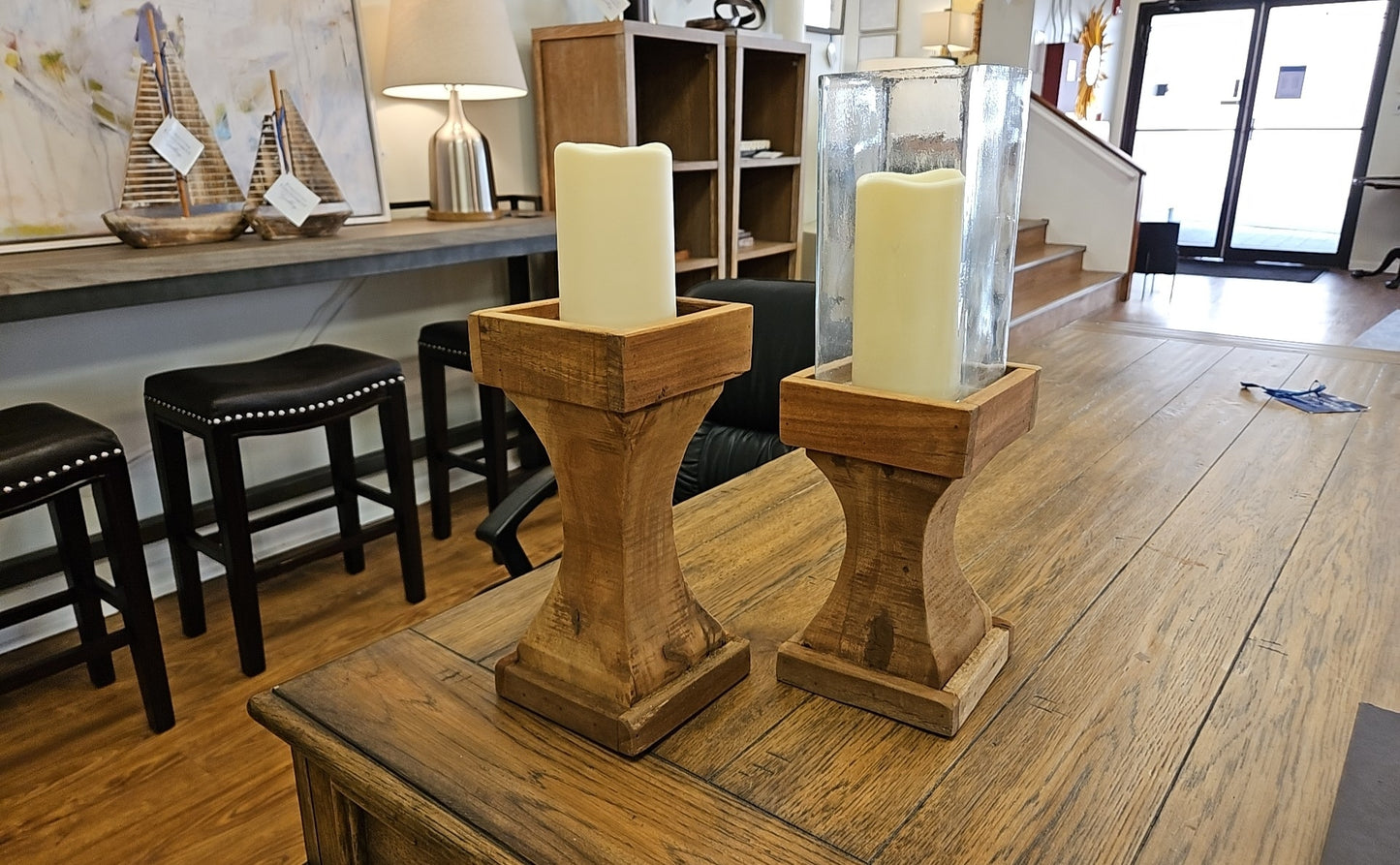 Set Of 2 Candle Holders with Recycled Wood Bases
