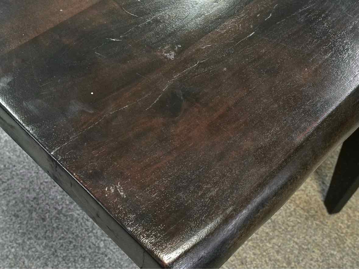 Crate & Barrel 'Yukon' Live Edge Table & Set of 4 Matching Chairs in Black-Brown