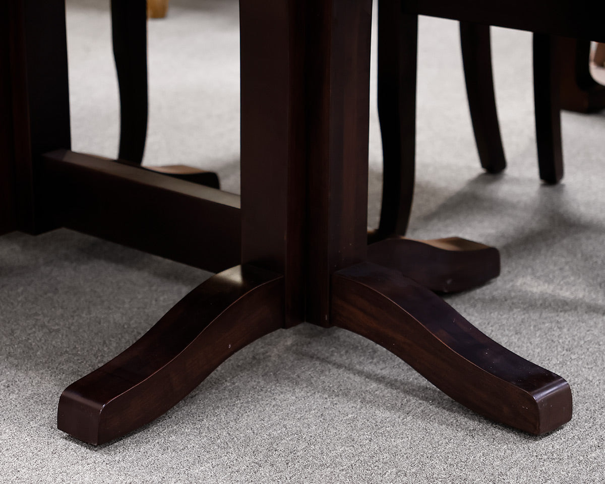 Palettes by Winesburg Dining Table With 6 Chairs