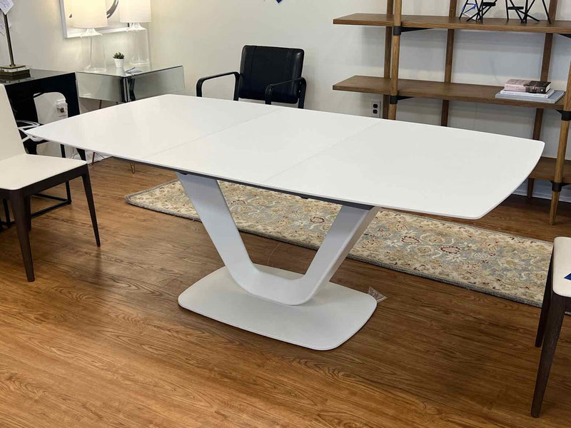 White Contemporary Dining Table