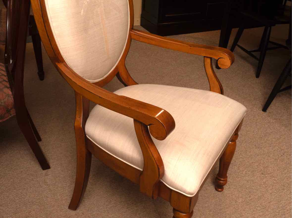 Tommy Bahama Style Dining Table & 8 Chair Set with Palm Tree Linen Upholstery