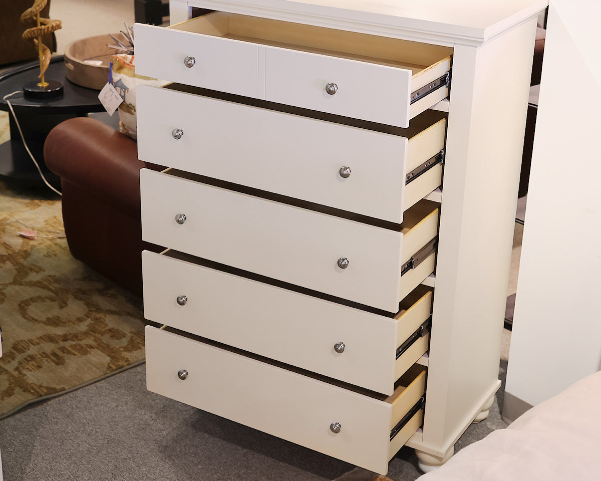 Aspen Furniture 'Cambridge' 5-Drawer Chest