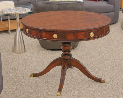 Mahogany Renter's Accent Table with Pedestal Base