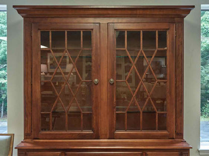 Nichols & Stone Cherry China Cabinet with Lighted Hutch