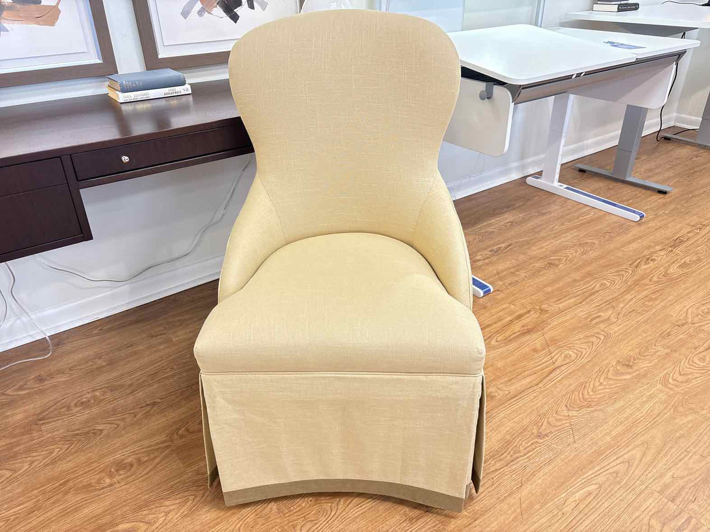 Vanguard Accent Chair in Camel