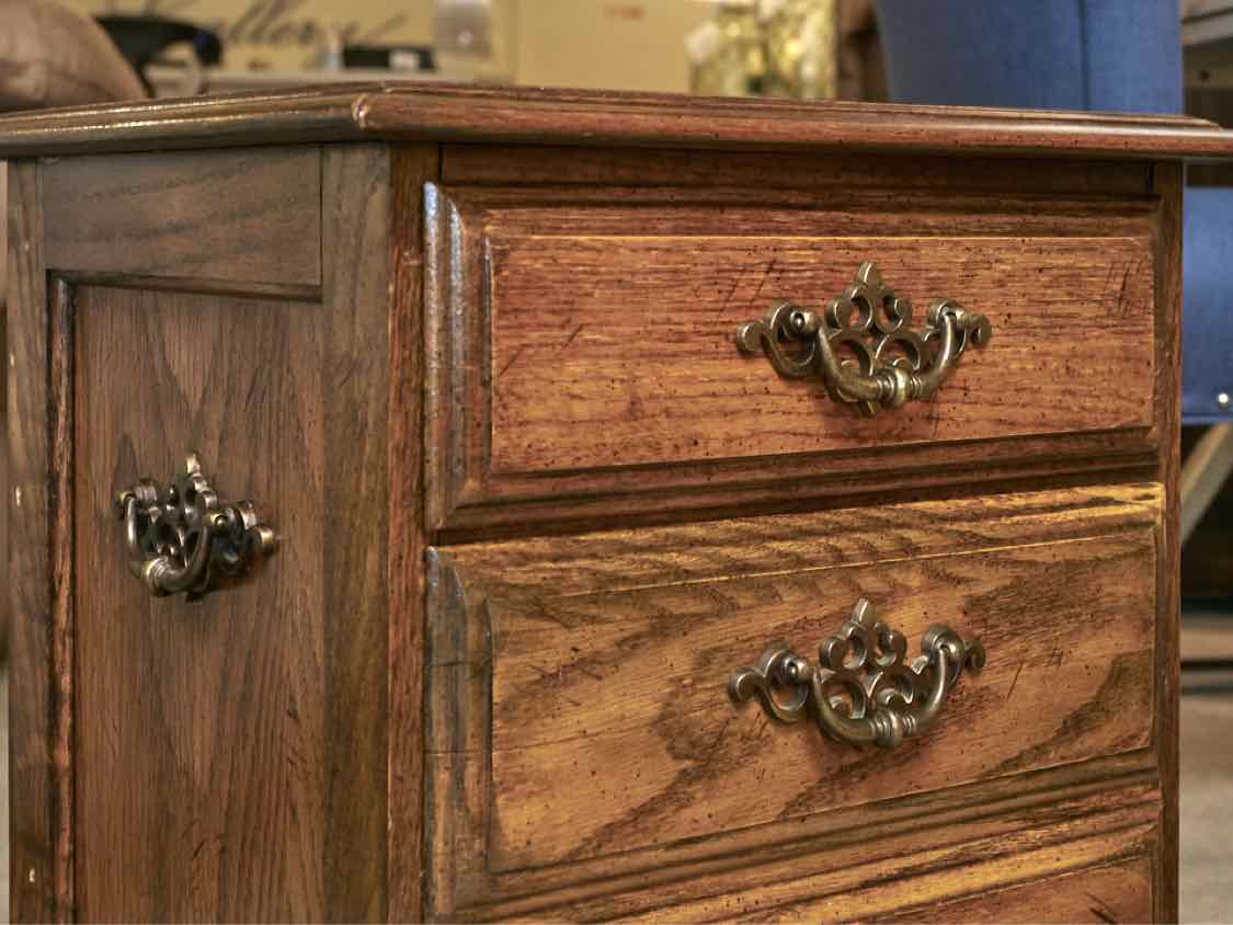 Dark Stained Oak 2 Drawer Side Table Chest