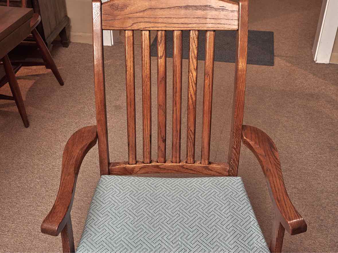 Oak Mission Style Table &  6 Chair Set
