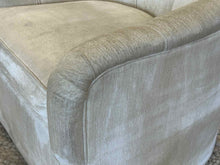 Ethan Allen Barrel Swivel Chair